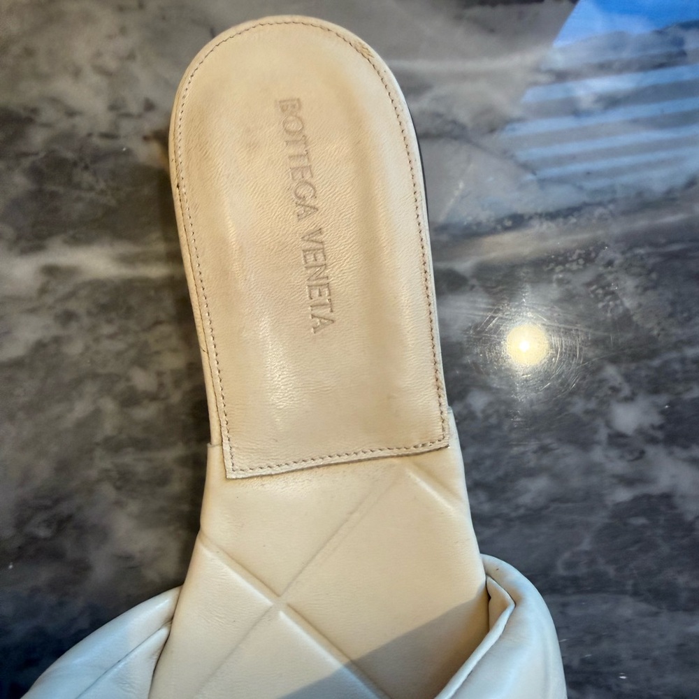 Excellent shape size 41